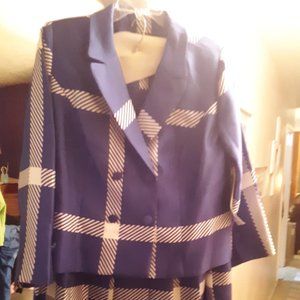 ASHRO- ROYAL BLUE AND WHITE SUIT-SIZE 18W- NEVER WORN